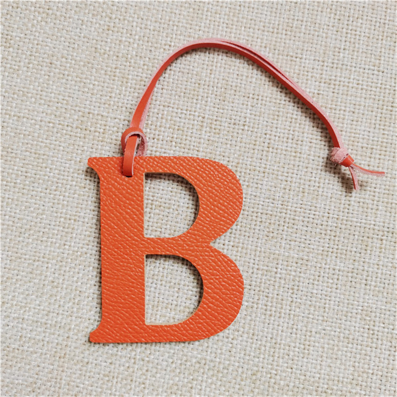 Grosir eceran tas liontin gant - Monogram Keychain Leather ulasan dan harga